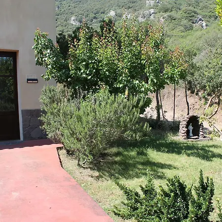Su Mannau Hotel 3*