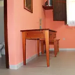 Su Mannau Szálloda 3*