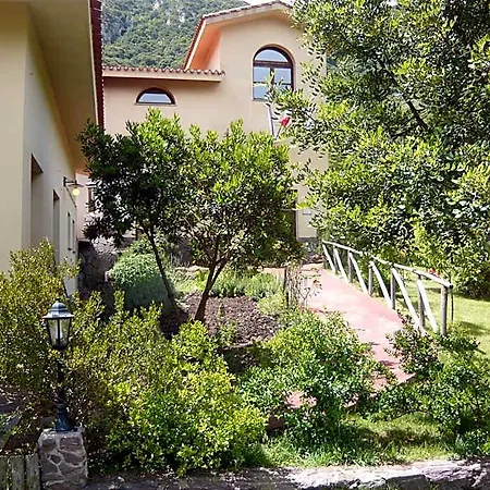 Su Mannau Hotel Fluminimaggiore