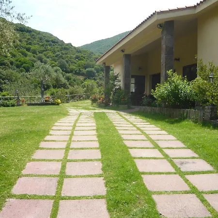 Hotel Su Mannau 3*